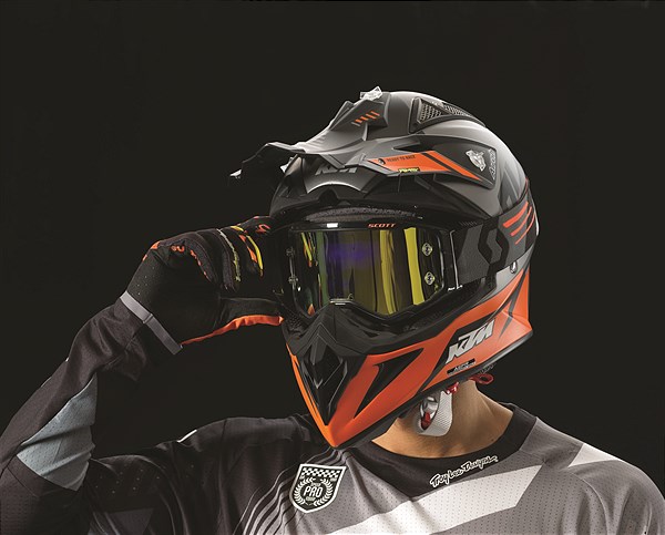 KTM PowerWear 2020, il nuovo look per ripartire offroad