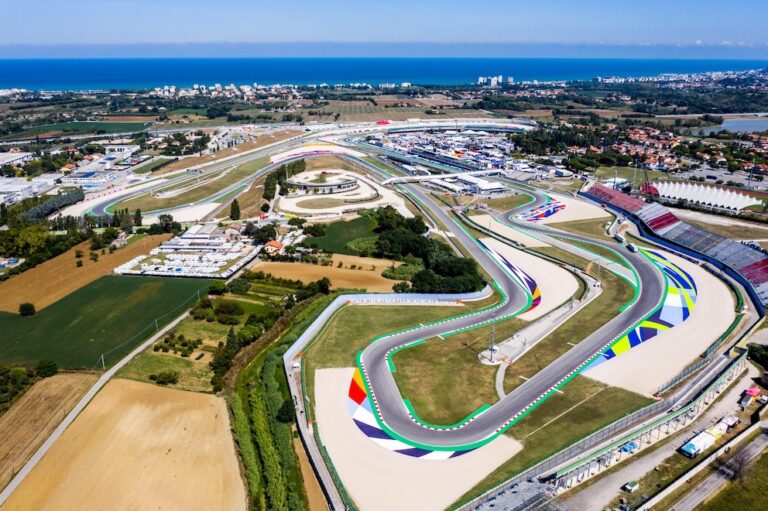 Misano riaccende i motori: primo test FMI con il nuovo asfalto