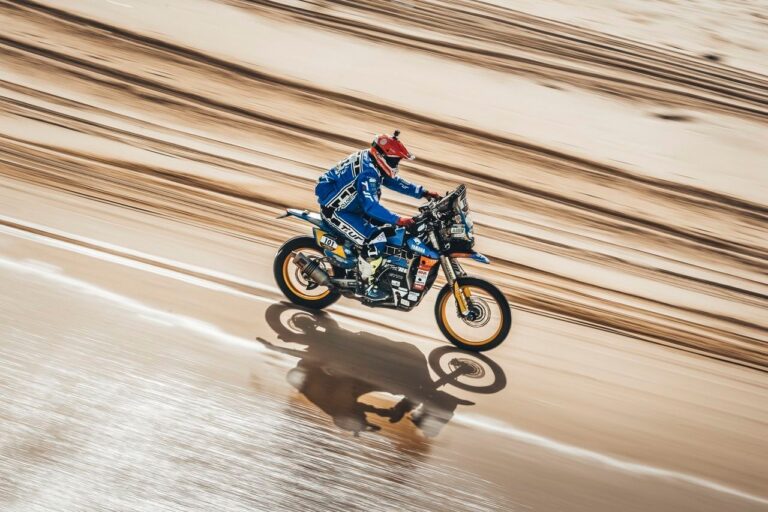 Yamaha parte forte in Qatar: quattro R1 nella top ten del WorldSBK
