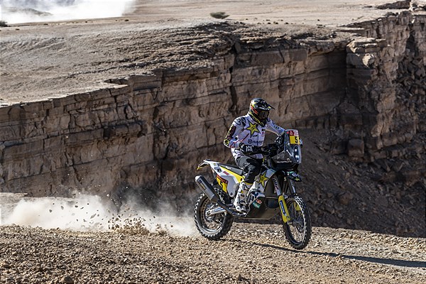 Dakar 2020, Quintanilla trionfa nella tappa 9 e sale al secondo posto