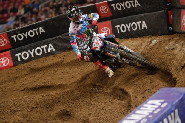 Yamaha parte forte in Qatar: quattro R1 nella top ten del WorldSBK