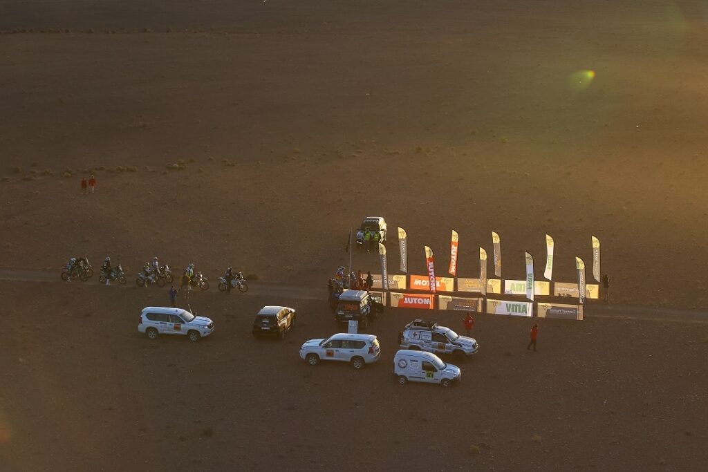 Africa Eco Race 2020, tappa 2: Ullevalseter all’attacco, Botturi in scia