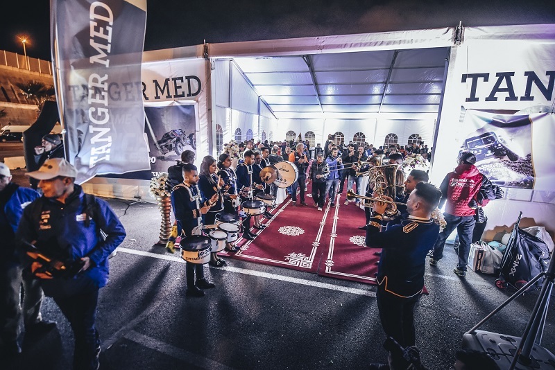 Africa Eco Race 2020, prima tappa ricca di sorprese in Marocco