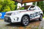 Suzuki Vitara in livrea speciale per premiare gli azzurri del ciclismo