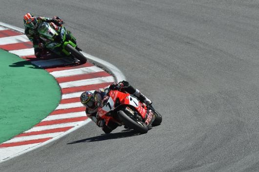WorldSBK Laguna Seca, Rea allunga ma Davies spezza la sua striscia
