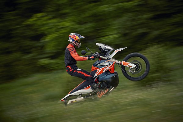 KTM 790 Adventure R Rally, la limited edition per il fuoristrada estremo