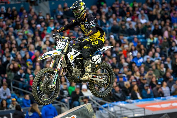 AMA Supercross Seattle: tre top 10 per il team Husqvarna