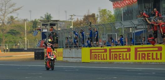 WorldSBK Buriram, Bautista implacabile: nuova tripletta Ducati