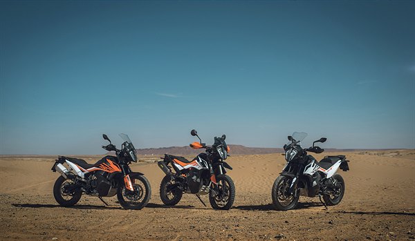 KTM 790 Adventure e 790 Adventure R arrivano nei concessionari