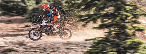 KTM al Motor Bike Expo 2019: debutto per 790 Adventure e 690 SMC R