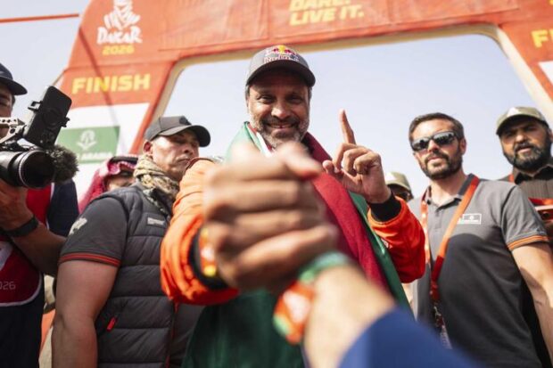 Dakar 2026, finale folle a Yanbu: trionfano Benavides e Al Attiyah