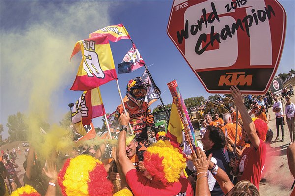 MX2, Jorge Prado e KTM festeggiano il Mondiale a Imola