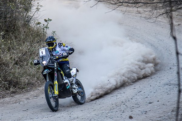 Desafío Ruta 40, Quintanilla parte forte: secondo nella prima tappa