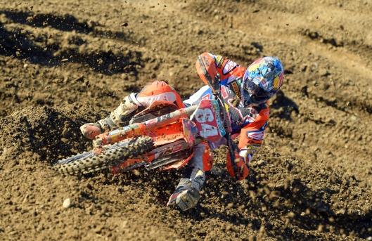 MXGP Svizzera: Herlings domina, Pirelli festeggia il 69° titolo