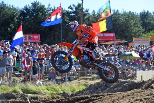 MXGP Lommel: Herlings e Prado dominano, Pirelli regina nella sabbia