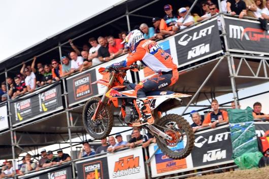 MXGP Loket: Herlings e Prado vincono, Pirelli fa il pieno