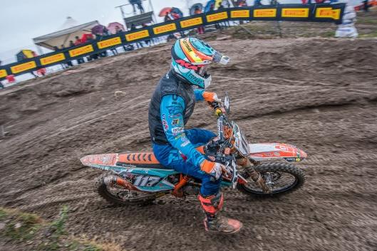 Italiano Prestige ad Arco di Trento, dominio Pirelli su fango e pioggia