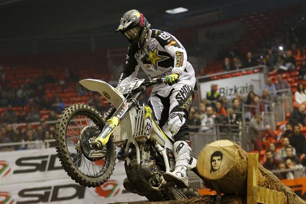SuperEnduro Bilbao: Bolt salva il podio iridato, Haaker in affanno