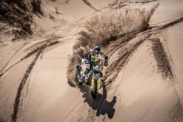 Dakar 2018, tappa marathon: Husqvarna risale con Quintanilla e Short