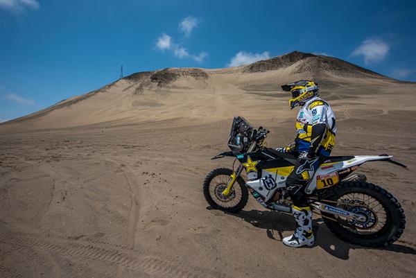 Husqvarna al via della Dakar 2018 con Quintanilla e Short