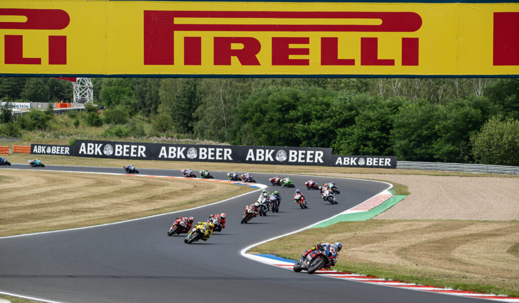 WorldSBK Most, Razgatlioğlu domina Gara 1 con la nuova Pirelli