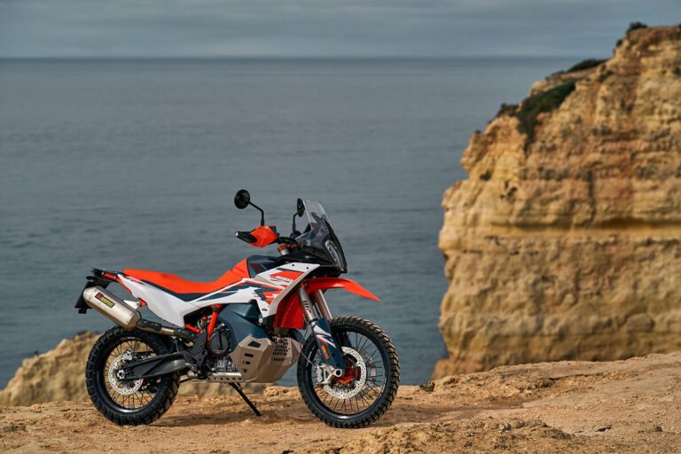 Andrea Verona sceglie KTM 890 Adventure R per vivere l’offroad
