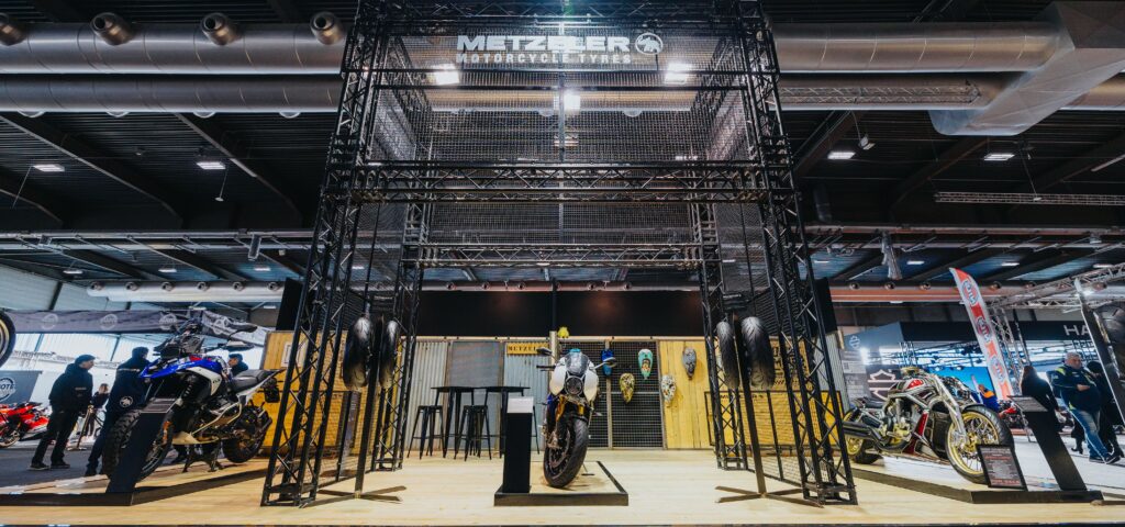 Metzeler porta le nuove SPORTEC e Karoo 4 Street a MBE 2026