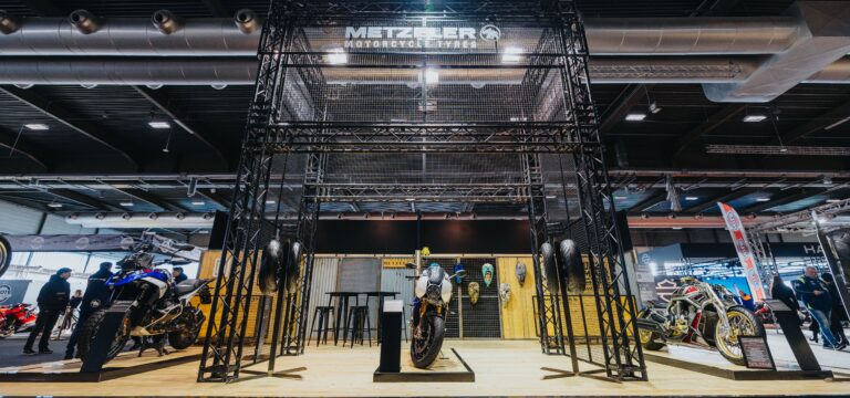 Metzeler porta le nuove SPORTEC e Karoo 4 Street a MBE 2026