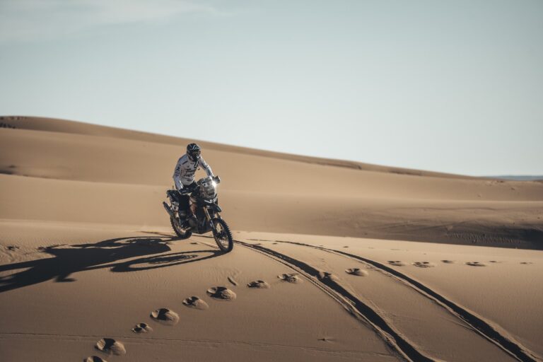 Africa Eco Race 2026, managed by Aprilia Tuareg Racing in the third stage⁰