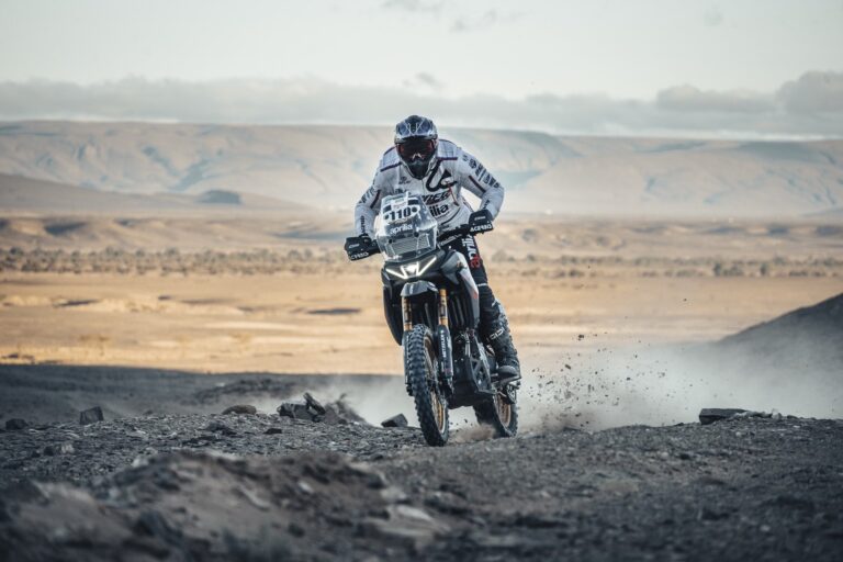 Africa Eco Race 2026, Aprilia Tuareg Racing a metà gara