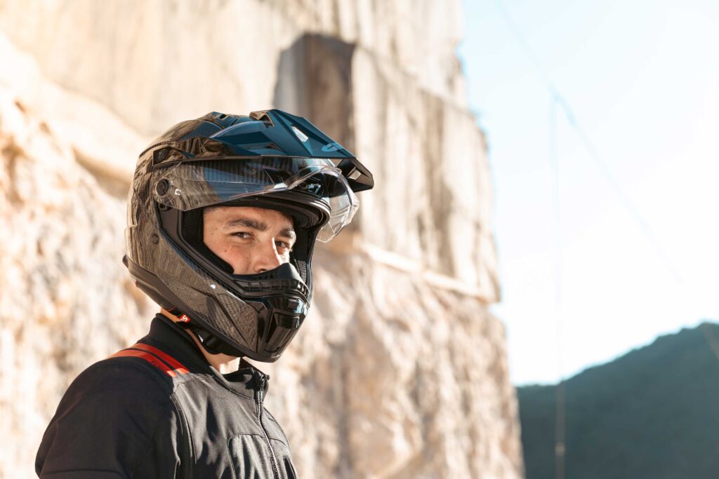 GIVI 80.1 CARBON, il nuovo integrale on-off in fibra 3K