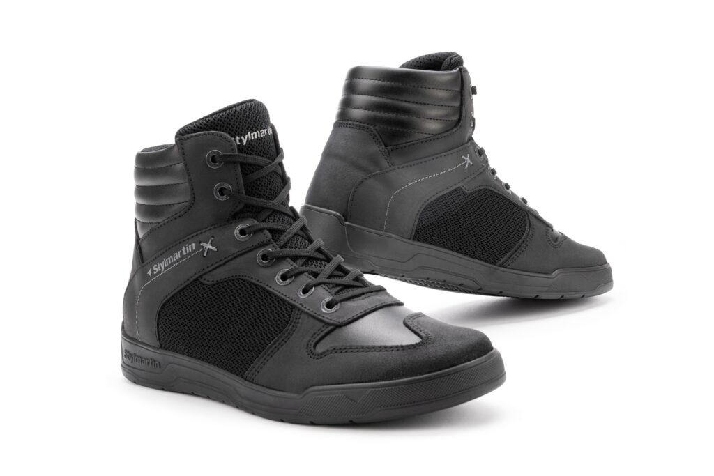 Stylmartin Atom Evo, la sneaker moto total black