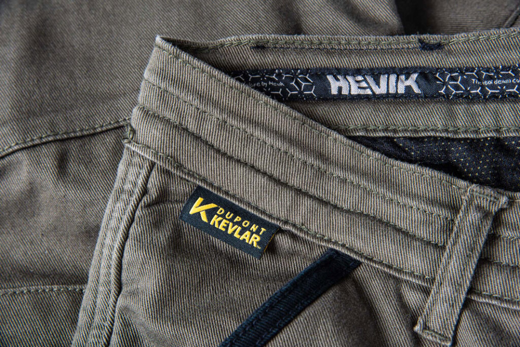 Hevik Harbour, il cargo in denim che punta alla classe AA