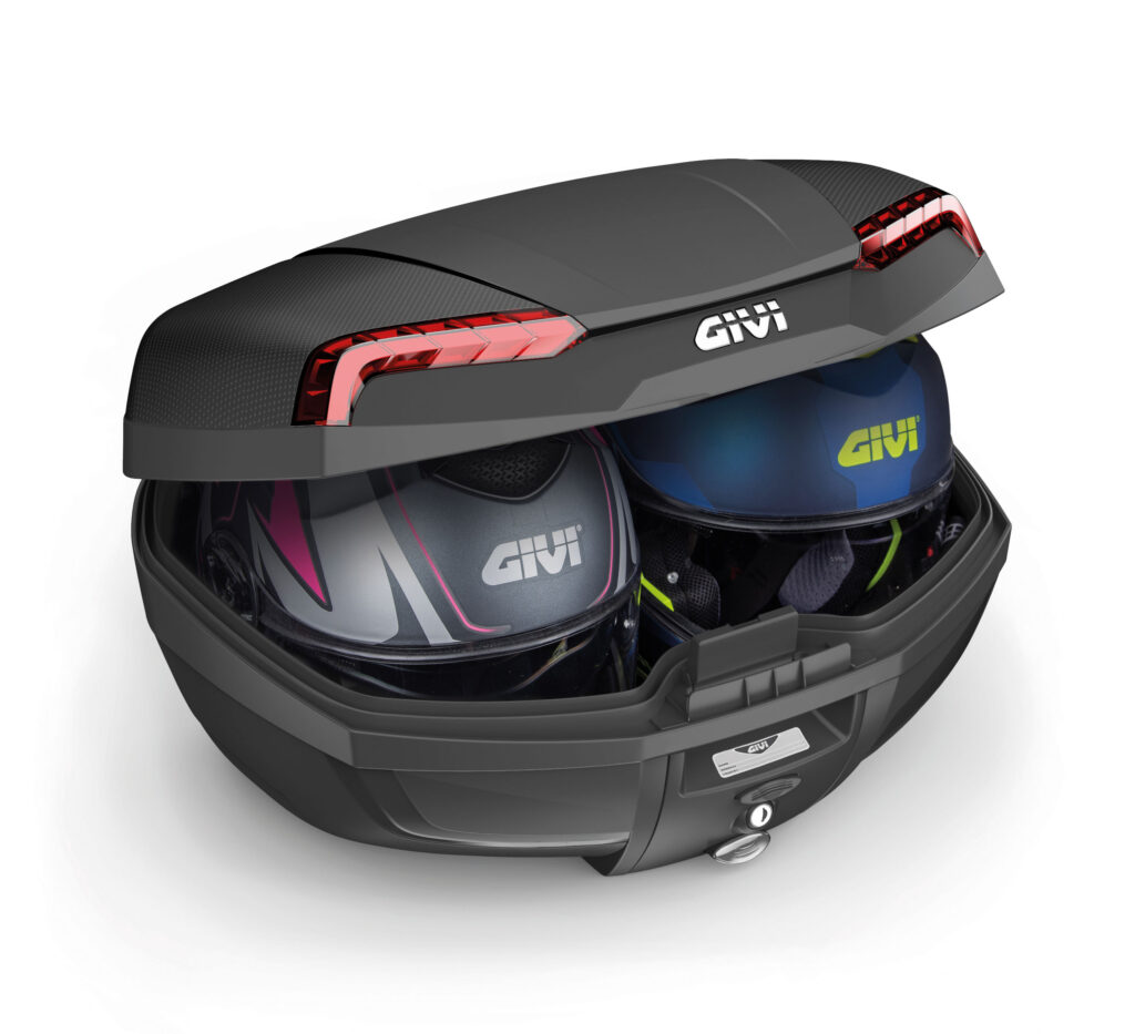 GIVI E46 Riviera, il nuovo top di gamma Monolock