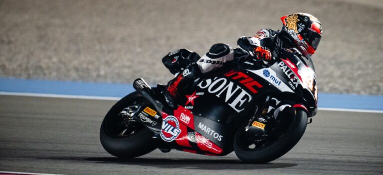 Qatar, Canet e Piqueras illuminano la notte della Moto2 e Moto3