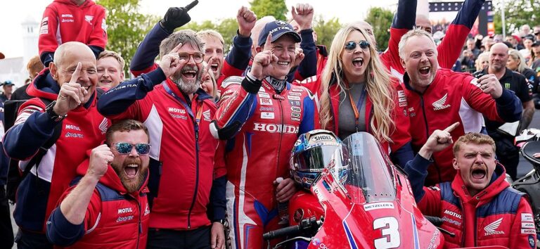 Metzeler domina il TT 2025: triplo successo nelle 1000