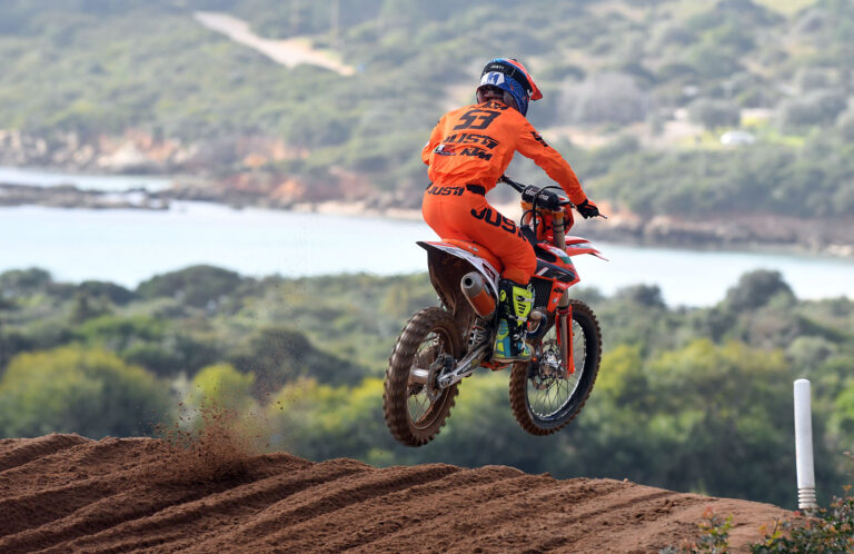 MRT Racing KTM, buon debutto di Lata agli Internazionali MX2