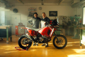Ducati DesertX rally by Engines Engineering verso il kit replica