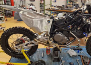 Ducati DesertX rally by Engines Engineering verso il kit replica