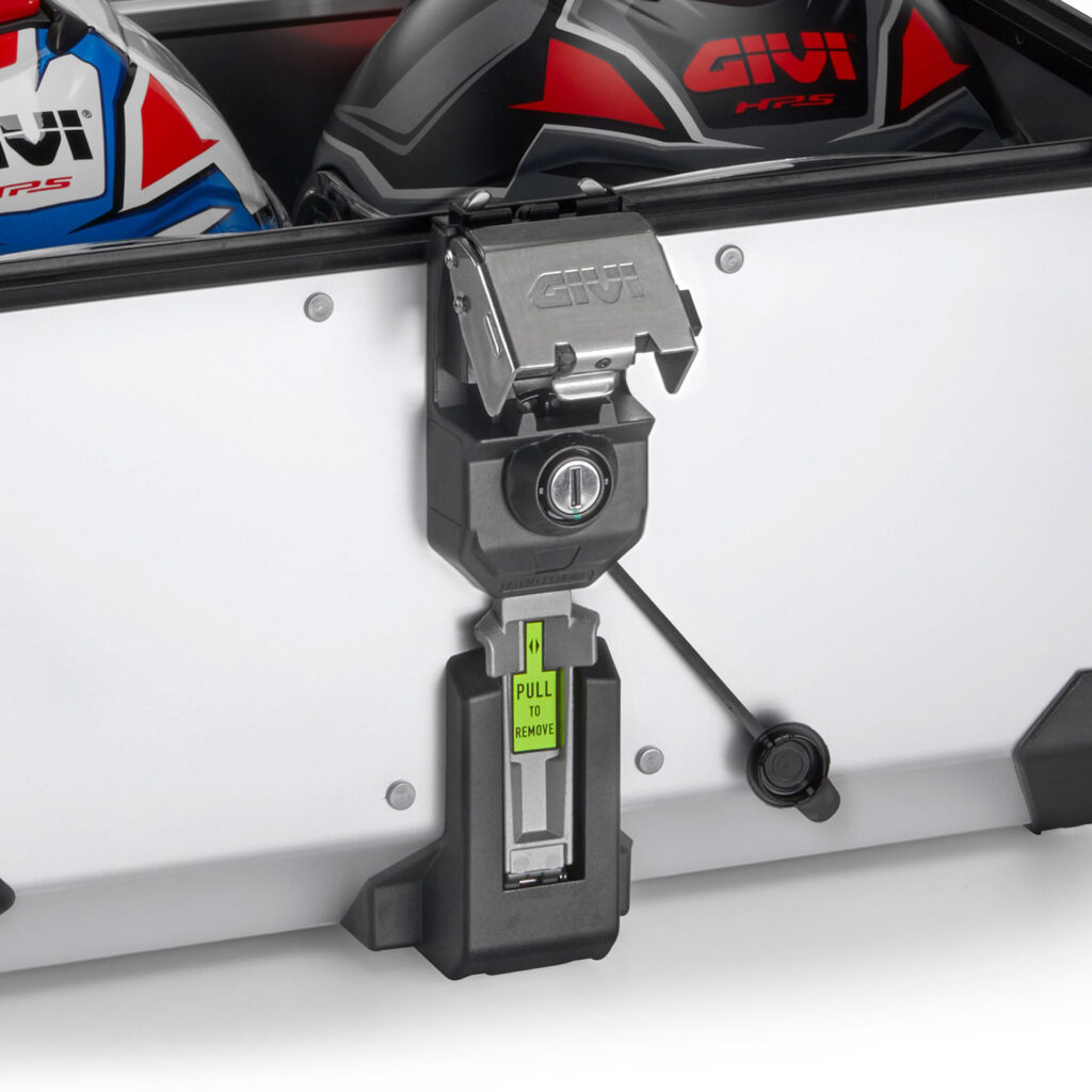 GIVI Trekker Outback Evo Smart, nuova gamma in alluminio 2025