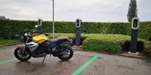 Total Italia ed Energica inaugurano le prime colonnine EV