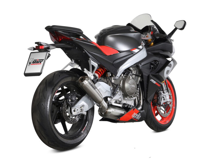 Aprilia RS 660, sette scarichi MIVV per strada e pista