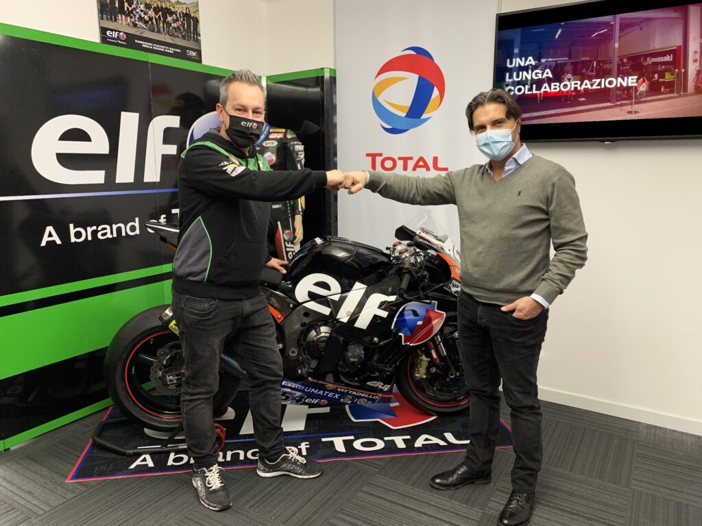 Rinnovo-partnership-Total-Italia-Kawasaki-Puccetti-Racing_in-foto-Manuel-Puccetti-e-Filippo-Redaelli.jpg