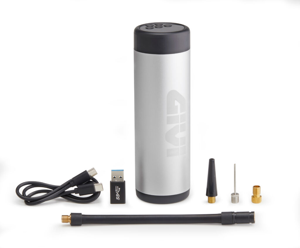 GIVI S502, il mini compressore smart per viaggiare sereni