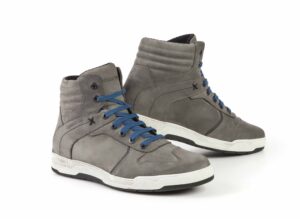 Stylmartin SMOKE: nuova sneaker tecnica impermeabile