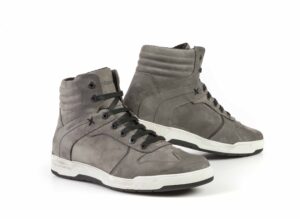 Stylmartin SMOKE: nuova sneaker tecnica impermeabile