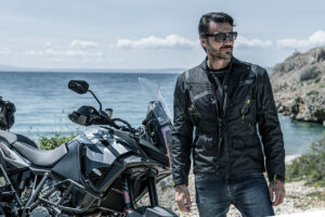 Hevik Stelvio, la giacca adventure pensata per viaggiare Hevik Stelvio, la giacca adventure pensata per viaggiare