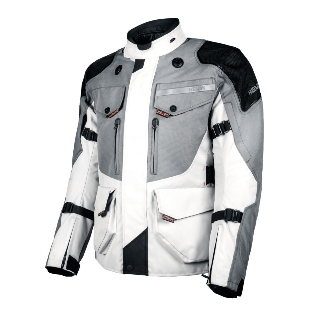 Hevik Titanium_R, la giacca touring si aggiorna per ogni stagione