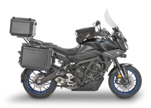 Yamaha Tracer 900, il catalogo GIVI cresce tra comfort e bagagli