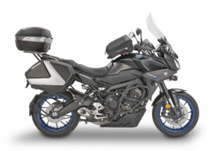 Yamaha Tracer 900, il catalogo GIVI cresce tra comfort e bagagli
